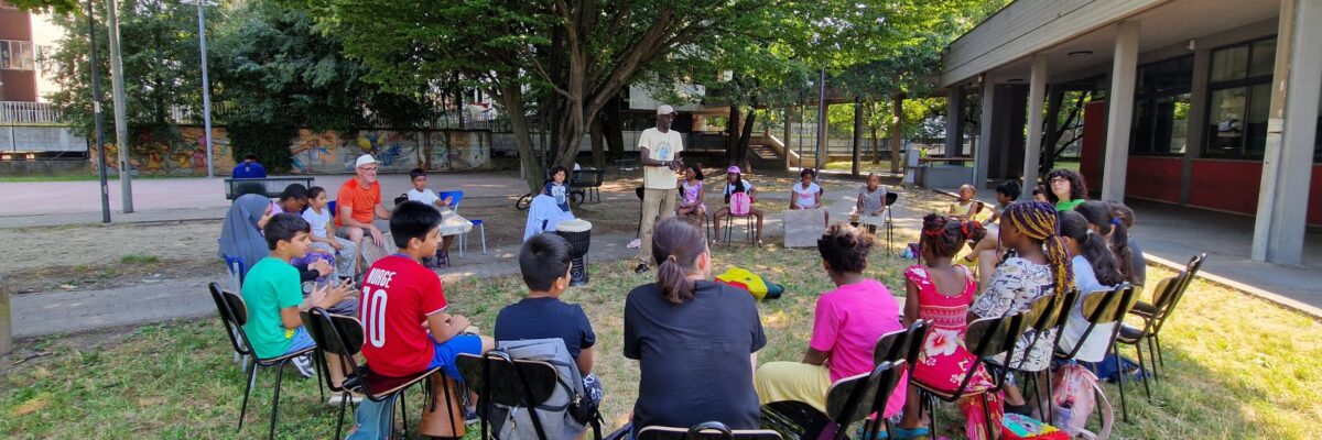 bambini centro estivo note verdi